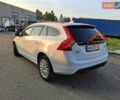 Білий Вольво B60, об'ємом двигуна 2.4 л та пробігом 239 тис. км за 10250 $, фото 28 на Automoto.ua