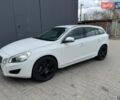 Белый Вольво B60, объемом двигателя 2.4 л и пробегом 160 тыс. км за 13900 $, фото 4 на Automoto.ua