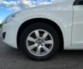 Белый Вольво B60, объемом двигателя 1.56 л и пробегом 339 тыс. км за 9800 $, фото 9 на Automoto.ua