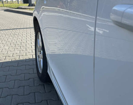 Белый Вольво B60, объемом двигателя 2 л и пробегом 280 тыс. км за 10300 $, фото 22 на Automoto.ua