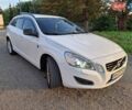 Білий Вольво B60, об'ємом двигуна 2.4 л та пробігом 239 тис. км за 10250 $, фото 24 на Automoto.ua