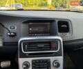 Белый Вольво B60, объемом двигателя 2.4 л и пробегом 236 тыс. км за 11600 $, фото 41 на Automoto.ua