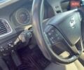 Белый Вольво B60, объемом двигателя 1.56 л и пробегом 335 тыс. км за 8000 $, фото 1 на Automoto.ua