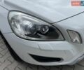 Білий Вольво B60, об'ємом двигуна 2.4 л та пробігом 160 тис. км за 13500 $, фото 17 на Automoto.ua