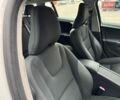 Белый Вольво B60, объемом двигателя 2.4 л и пробегом 160 тыс. км за 13500 $, фото 69 на Automoto.ua