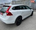 Белый Вольво B60, объемом двигателя 2.4 л и пробегом 160 тыс. км за 13500 $, фото 10 на Automoto.ua