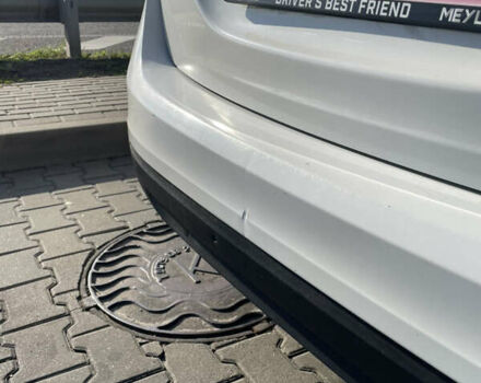 Белый Вольво B60, объемом двигателя 2 л и пробегом 280 тыс. км за 10300 $, фото 14 на Automoto.ua