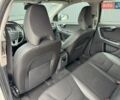 Белый Вольво B60, объемом двигателя 2.4 л и пробегом 160 тыс. км за 13900 $, фото 55 на Automoto.ua