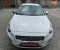 Білий Вольво B60, об'ємом двигуна 2.4 л та пробігом 160 тис. км за 13500 $, фото 13 на Automoto.ua