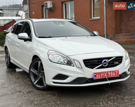 Білий Вольво B60, об'ємом двигуна 2.4 л та пробігом 234 тис. км за 12999 $, фото 5 на Automoto.ua