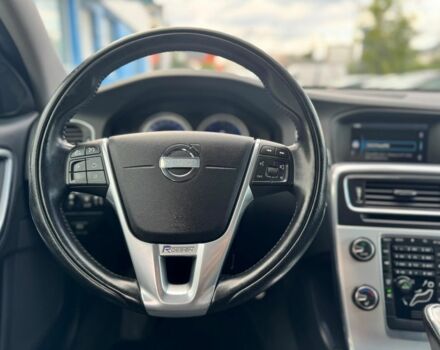 Білий Вольво B60, об'ємом двигуна 2.4 л та пробігом 249 тис. км за 14495 $, фото 13 на Automoto.ua
