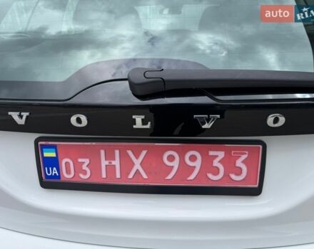 Белый Вольво B60, объемом двигателя 2.4 л и пробегом 160 тыс. км за 13900 $, фото 22 на Automoto.ua