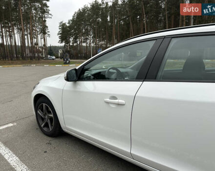 Білий Вольво B60, об'ємом двигуна 1.56 л та пробігом 287 тис. км за 9300 $, фото 10 на Automoto.ua