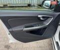 Белый Вольво B60, объемом двигателя 2.4 л и пробегом 160 тыс. км за 13600 $, фото 50 на Automoto.ua