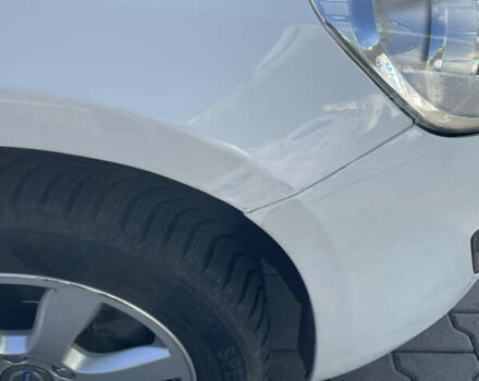 Белый Вольво B60, объемом двигателя 2 л и пробегом 280 тыс. км за 10300 $, фото 27 на Automoto.ua