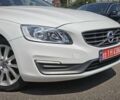 Білий Вольво B60, об'ємом двигуна 2 л та пробігом 275 тис. км за 13652 $, фото 6 на Automoto.ua
