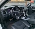 Белый Вольво B60, объемом двигателя 1.98 л и пробегом 183 тыс. км за 12900 $, фото 20 на Automoto.ua