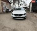Белый Вольво B60, объемом двигателя 2.4 л и пробегом 194 тыс. км за 16000 $, фото 10 на Automoto.ua