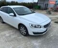 Білий Вольво B60, об'ємом двигуна 1.6 л та пробігом 335 тис. км за 9000 $, фото 1 на Automoto.ua