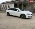 Белый Вольво B60, объемом двигателя 2.4 л и пробегом 194 тыс. км за 16000 $, фото 5 на Automoto.ua