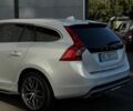 Белый Вольво B60, объемом двигателя 2.4 л и пробегом 237 тыс. км за 14000 $, фото 12 на Automoto.ua