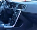 Белый Вольво B60, объемом двигателя 2 л и пробегом 155 тыс. км за 14800 $, фото 18 на Automoto.ua