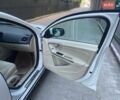 Белый Вольво B60, объемом двигателя 2 л и пробегом 170 тыс. км за 12000 $, фото 20 на Automoto.ua