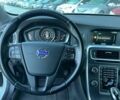Белый Вольво B60, объемом двигателя 2 л и пробегом 300 тыс. км за 13940 $, фото 19 на Automoto.ua