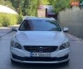 Белый Вольво B60, объемом двигателя 2 л и пробегом 170 тыс. км за 12000 $, фото 24 на Automoto.ua