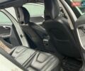 Белый Вольво B60, объемом двигателя 1.98 л и пробегом 257 тыс. км за 9450 $, фото 36 на Automoto.ua