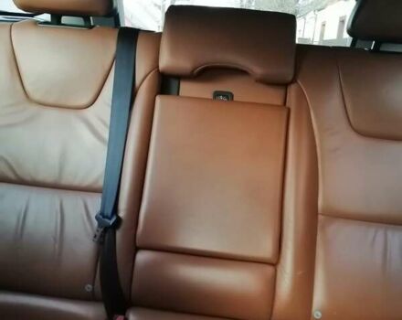 Белый Вольво B60, объемом двигателя 2.4 л и пробегом 377 тыс. км за 14500 $, фото 4 на Automoto.ua