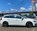 Белый Вольво B60, объемом двигателя 1.6 л и пробегом 220 тыс. км за 11900 $, фото 26 на Automoto.ua