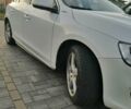 Білий Вольво B60, об'ємом двигуна 2.4 л та пробігом 377 тис. км за 14000 $, фото 42 на Automoto.ua