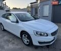 Белый Вольво B60, объемом двигателя 2 л и пробегом 272 тыс. км за 10500 $, фото 9 на Automoto.ua