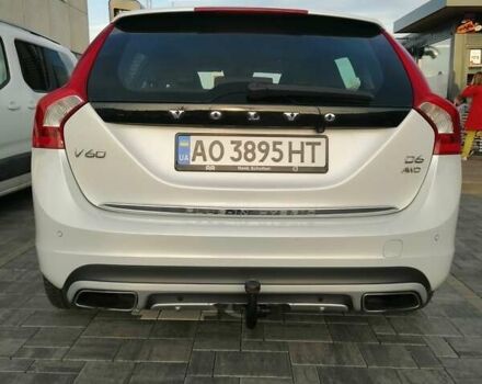 Белый Вольво B60, объемом двигателя 2.4 л и пробегом 377 тыс. км за 14500 $, фото 67 на Automoto.ua