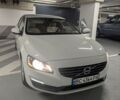 Белый Вольво B60, объемом двигателя 1.97 л и пробегом 231 тыс. км за 10900 $, фото 10 на Automoto.ua