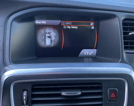 Вольво B60 2014 у Кропивницькому (Кіровограді) на Automoto.ua Білий Вольво B60, об'ємом двигуна 2 л та пробігом 249 тис. км за 12500 $, фото 32 на Automoto.ua