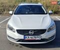 Белый Вольво B60, объемом двигателя 1.97 л и пробегом 156 тыс. км за 11500 $, фото 4 на Automoto.ua