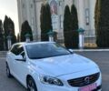 Білий Вольво B60, об'ємом двигуна 2.4 л та пробігом 226 тис. км за 15599 $, фото 8 на Automoto.ua