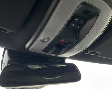 Белый Вольво B60, объемом двигателя 2.4 л и пробегом 214 тыс. км за 17299 $, фото 44 на Automoto.ua