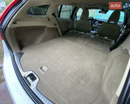 Вольво B60 2014 у Кропивницькому (Кіровограді) на Automoto.ua Білий Вольво B60, об'ємом двигуна 2 л та пробігом 249 тис. км за 12500 $, фото 38 на Automoto.ua