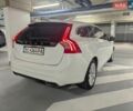 Белый Вольво B60, объемом двигателя 1.97 л и пробегом 231 тыс. км за 10900 $, фото 12 на Automoto.ua