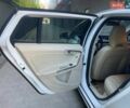 Белый Вольво B60, объемом двигателя 2 л и пробегом 170 тыс. км за 12000 $, фото 16 на Automoto.ua