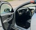 Белый Вольво B60, объемом двигателя 0 л и пробегом 227 тыс. км за 14999 $, фото 9 на Automoto.ua