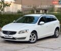 Белый Вольво B60, объемом двигателя 2 л и пробегом 267 тыс. км за 9500 $, фото 6 на Automoto.ua