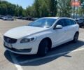 Белый Вольво B60, объемом двигателя 1.6 л и пробегом 220 тыс. км за 11900 $, фото 30 на Automoto.ua