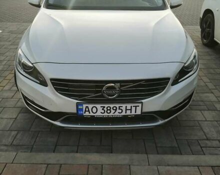 Белый Вольво B60, объемом двигателя 2.4 л и пробегом 377 тыс. км за 14500 $, фото 32 на Automoto.ua