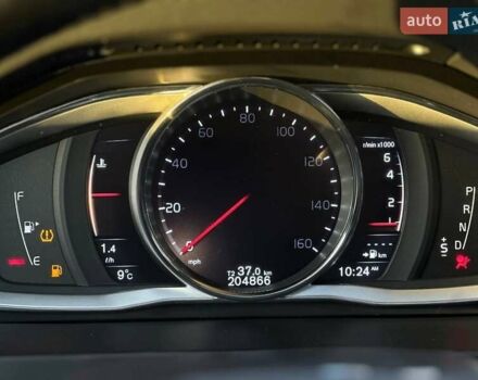 Білий Вольво B60, об'ємом двигуна 2.5 л та пробігом 203 тис. км за 15500 $, фото 8 на Automoto.ua