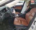 Белый Вольво B60, объемом двигателя 1.97 л и пробегом 116 тыс. км за 1200 $, фото 6 на Automoto.ua
