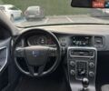 Белый Вольво B60, объемом двигателя 2 л и пробегом 260 тыс. км за 12550 $, фото 29 на Automoto.ua